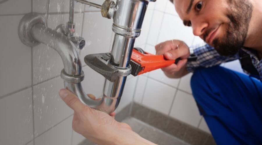 Professional septic pumping service in Falls City, TX